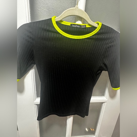 Boohoo Black and Neon Green Shirt - Picture 3 of 7